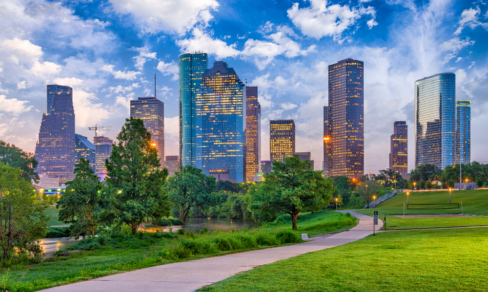 You might not think of a big city like Houston as a Texas weekend trip you want to go on. However, you will not be disappointed. Houston has so many activities, bars, restaurants and beautiful landscapes.  