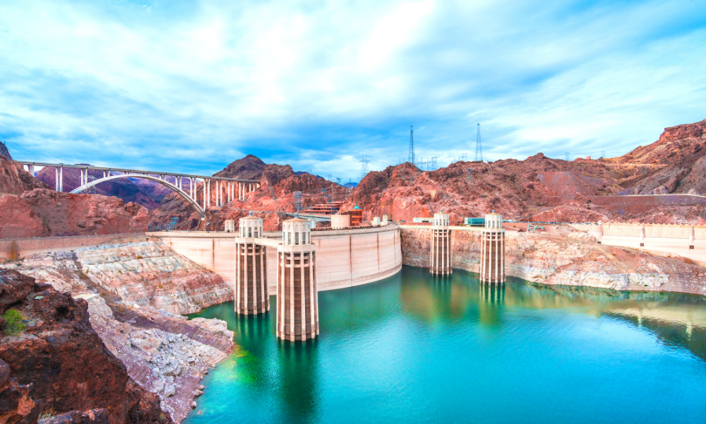 Tour the Hoover Dam, an engineering marvel and a historical landmark just outside Las Vegas. 
