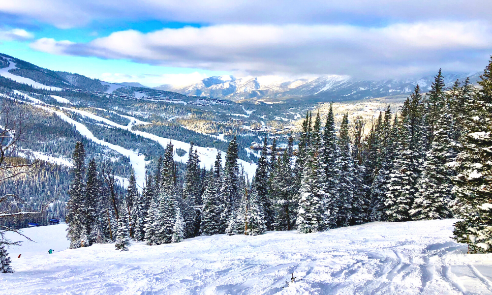 Big Sky Montana is a hidden gem Us winter vacation destination. Montana's mountains are the perfect backdrop for winter activities.  